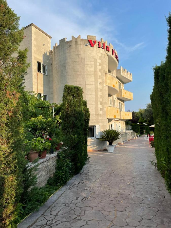 Vila Florika Hotel Borsh Esterno foto