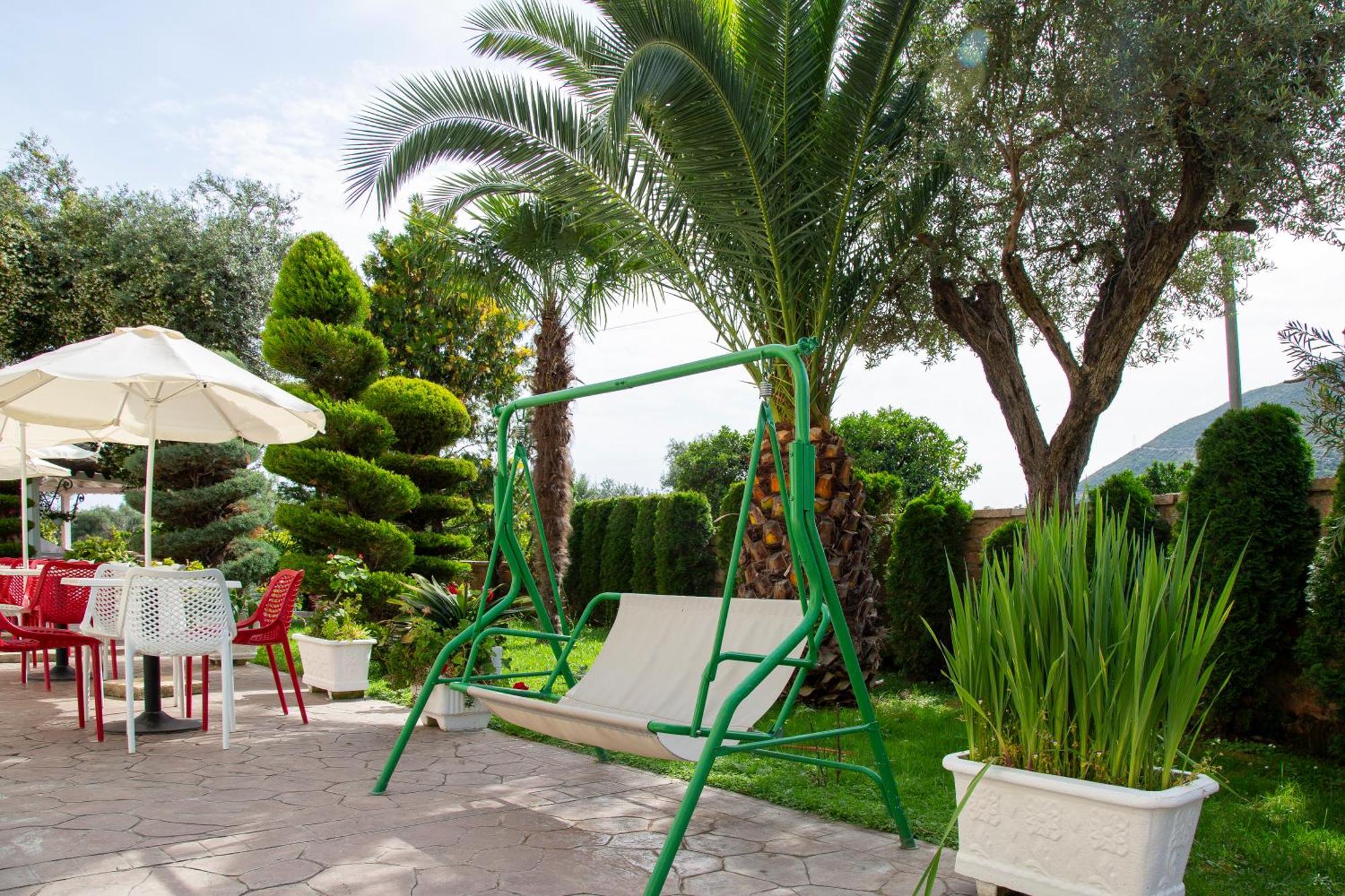Vila Florika Hotel Borsh Esterno foto