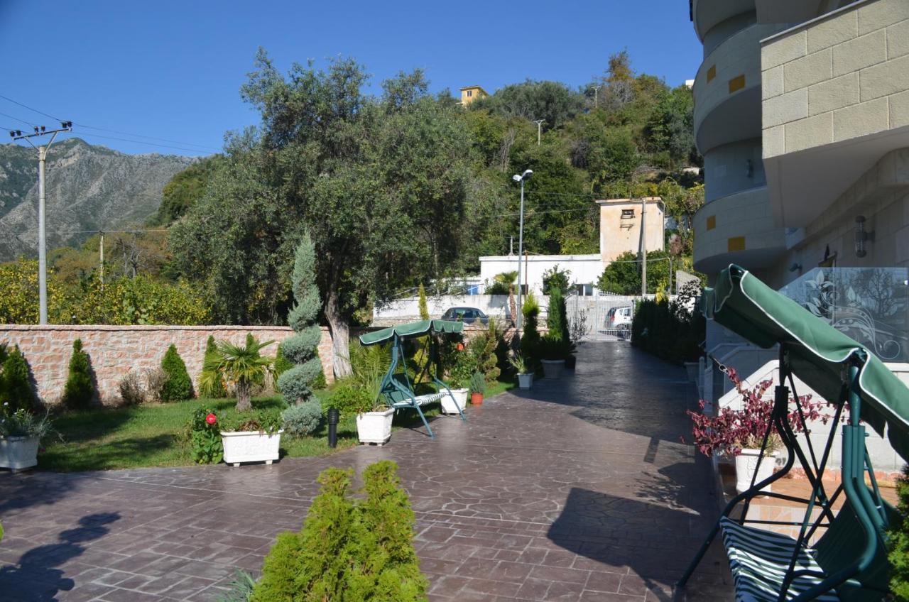Vila Florika Hotel Borsh Esterno foto